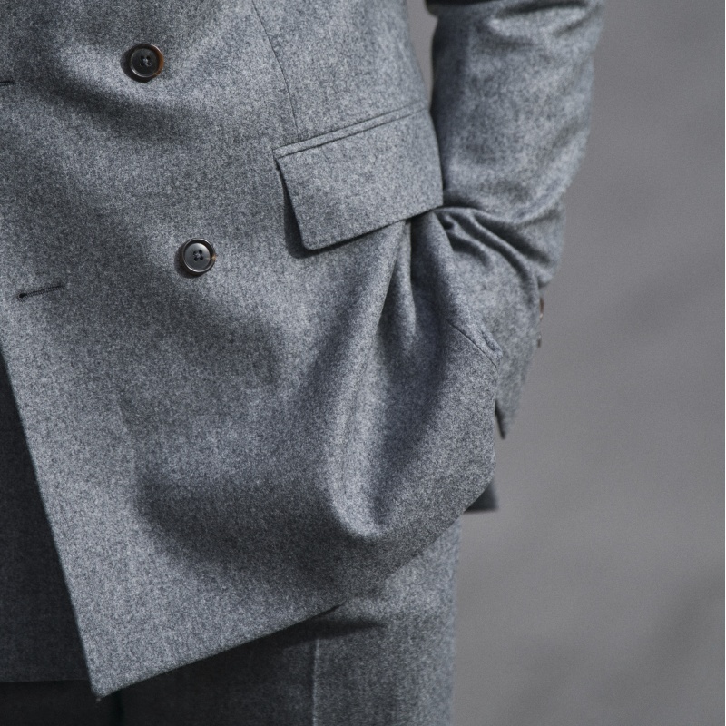 Costume croisé flanelle grise 370g Vitale Barberis