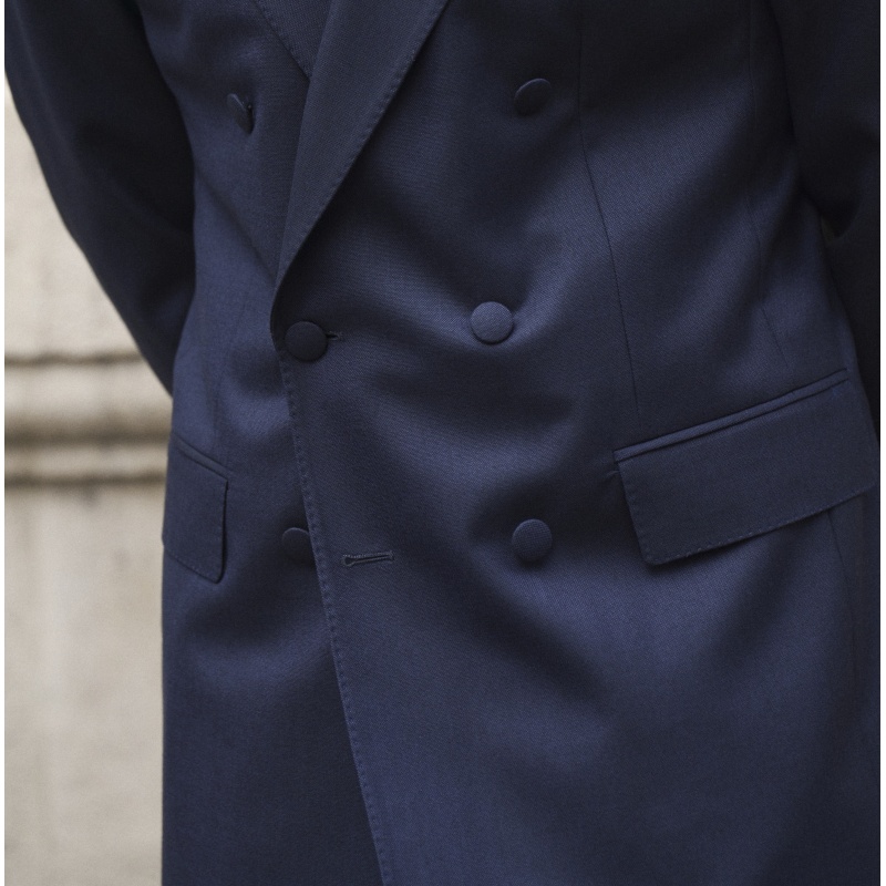 Costume croisé à cran ouvert en Super Gabardine Hardy Minnis.