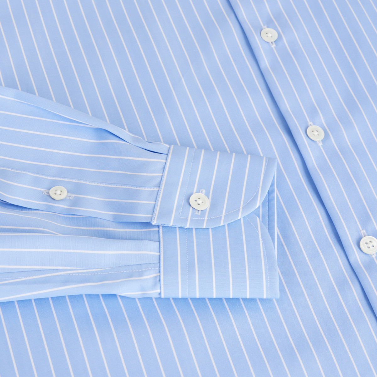 Chemise Popeline Bleu finement rayée blanc