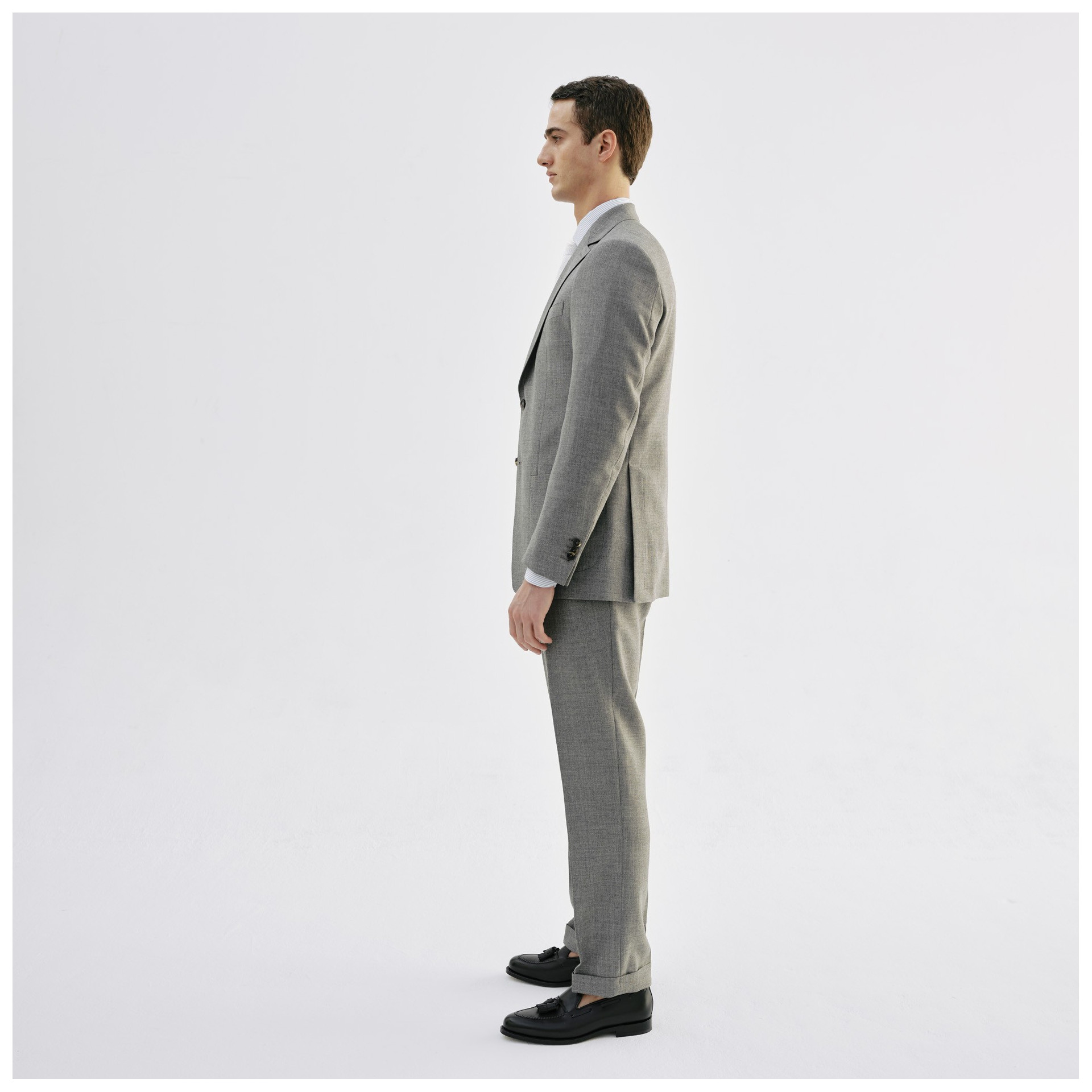 Costume gris en laine froide