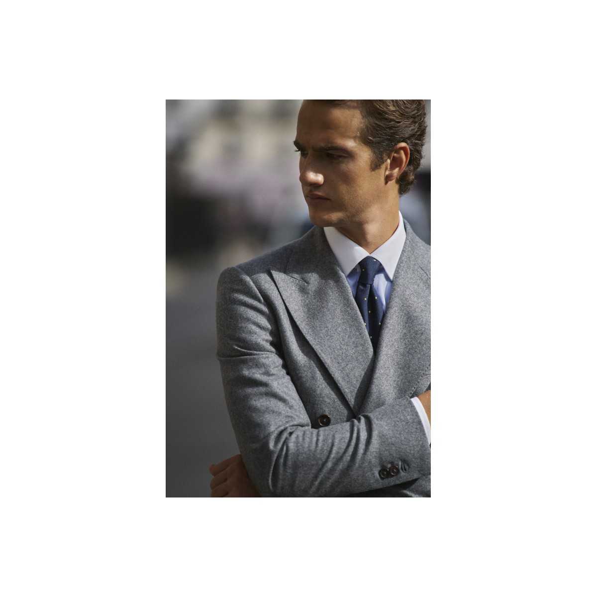 Costume en flanelle grise