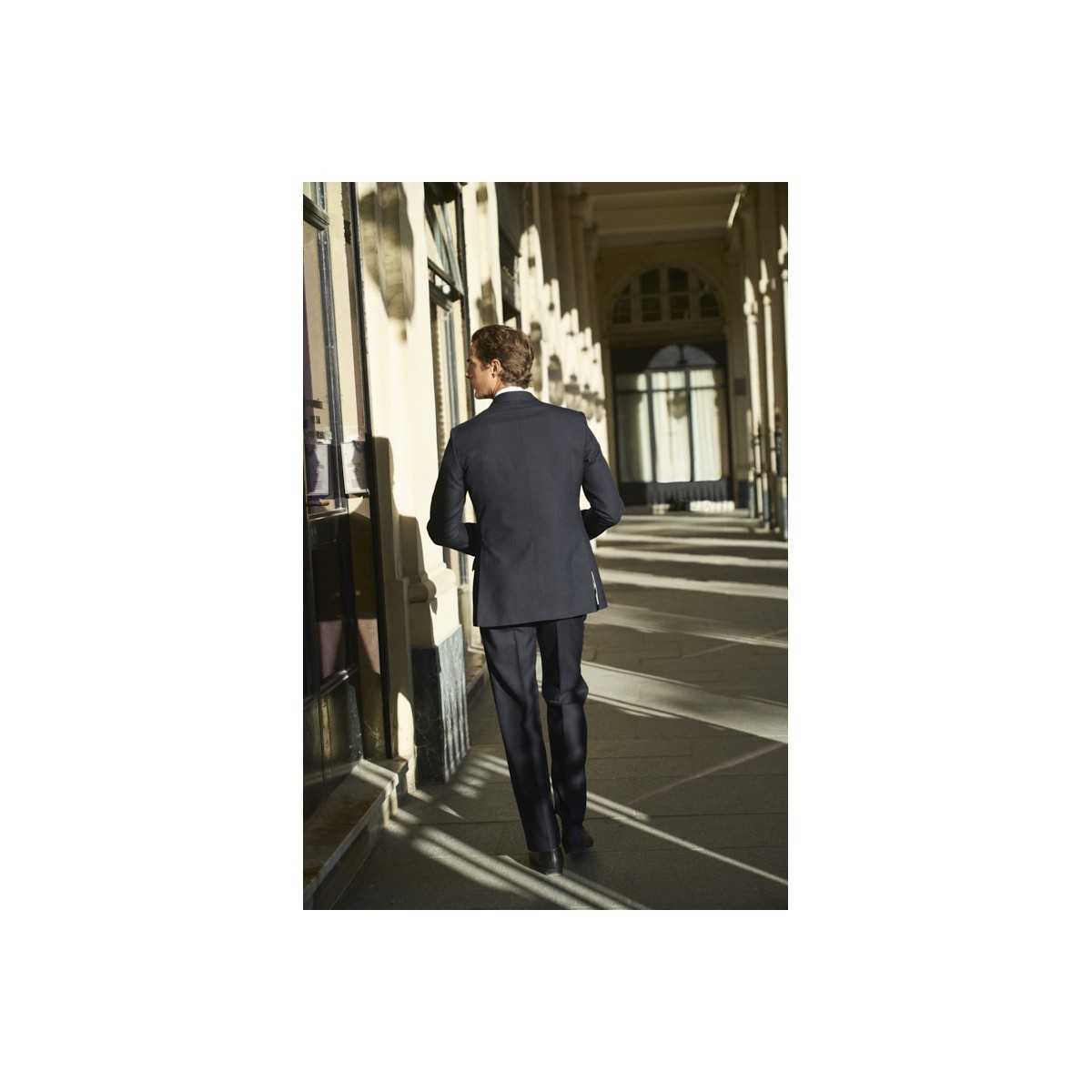 Costume à chevrons marine Standeven